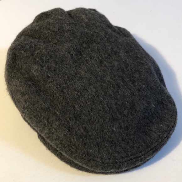 Vintage Dobbs Fifth Avenue Made in Italy Gray Wool Cap - Picture 1 of 10
